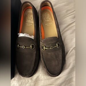 Cole Haan Suede Pinch nearly brand new